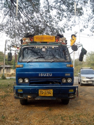 ขายรถหกล้อ