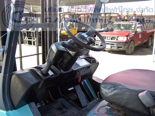 ขาย รถโฟล์คลิฟท์ TOYOTA รุ่น 7FD20