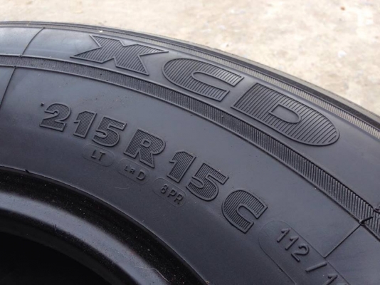 ยาง MICHELIN XCD 215 R 15 ปี 13 1เส้น ปี 14 1เส้น 2 เส้น 2800  สภาพสวยๆดอกยางนิ่มๆไม่มีปะไม่บวมเอาไปวิ่งกันยาวๆราคาเบาๆค่ะ