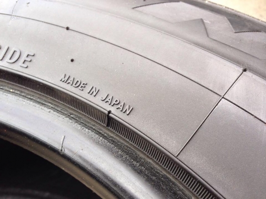 ยาง NITTO 265-60-18 made in japan ปี13 ครบชุด 4 เส้น 9999  สวยๆไม่บวมไม่กินข้างดอกยางเหลือเยอะเอาไปวิ่งกันใด้อีกยาวค่ะ