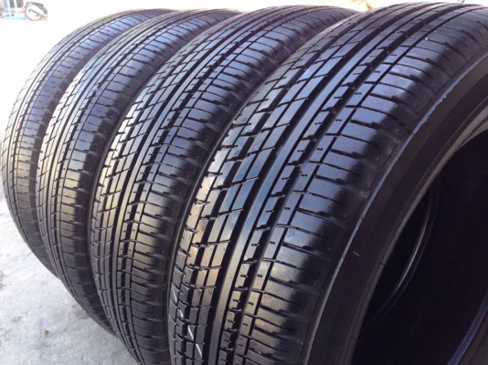 ยาง Bridgstone 175-65-15 ปี 15 ครบชุด 4 เส้น 3500  สภาพสวยๆไม่มีปะไม่บวมไม่กินข้างดอกยางเหลือเยอะเอาไปวิ่งกันใด้อีกยาวค่ะ
