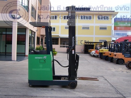 ขาย รถโฟล์คลิฟท์ไฟฟ้า TOYOTA รุ่น 7FBRS14