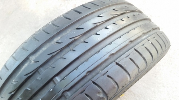 ขายยาง205/45/16 ปี 14 ROADSTONE N8000 2 เส้น