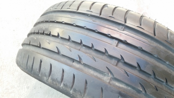 ขายยาง205/45/16 ปี 14 ROADSTONE N8000 2 เส้น