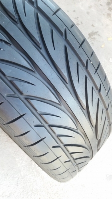 ขายยาง215/45/17 ปี 13 HONKOOK V12 2 เส้น