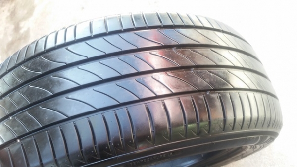 ขายยาง225/55/17 ปี 14 MICHERLIN 3ST 4 เส้น