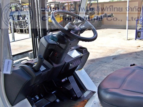 ขาย รถโฟล์คลิฟท์ TOYOTA รุ่น 7FD15