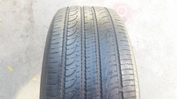 ขายยาง235/55/18 ปี 1413 YOKOHAMA 4 เส้น