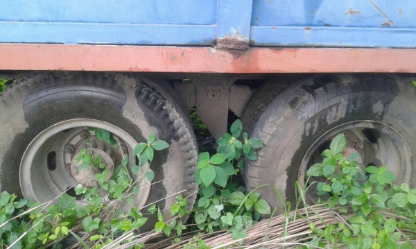 ขายสาลี่รถไถ พร้อมบาร์อ้อยครบชุด สภาพดีพร้อมใช้งาน