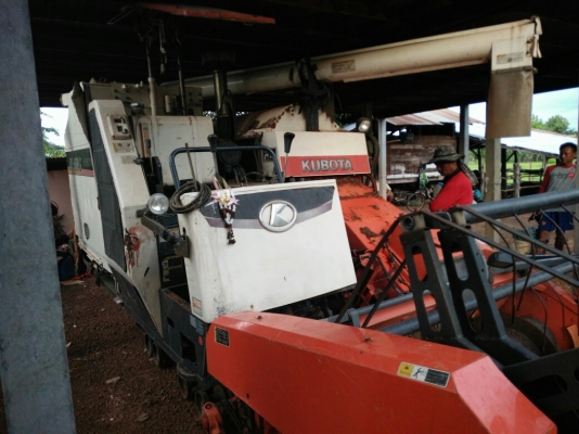 DC 68 กำลังแต่งลงนาแทรกใหม่หนึ่งข้าง DC 68 กำลังแต่งลงนาแทรกใหม่หนึ่งข้าง