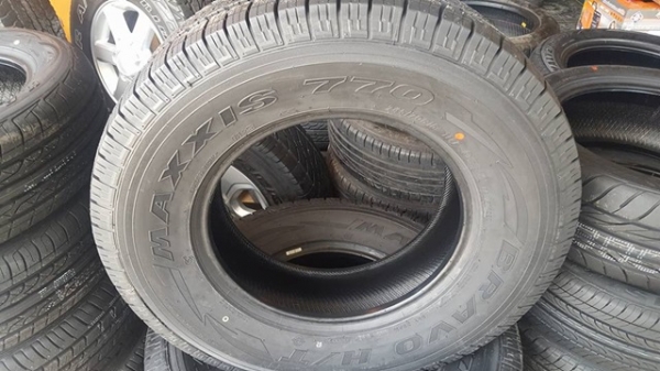 ขายยางใหม่245/70/15 ปี 16 MAXXIS BRAVO HT770 4/เส้น 11500