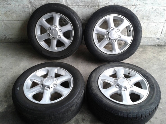 ขอบ16นิ้ว6 รู อีสุ พร้อมยาง สวยๆ 4 ล้อ ราคา 5700 บาท