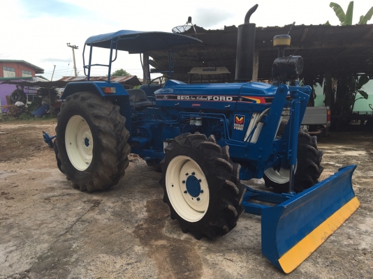 ขายรถไถฟร์อด6610 สองเพลาราคา550000บาท พร้อมใช้งานสายๆครับสนใจโทร0813655997 อำพร พาเจริญ ต วังบัว อ คลองขลุง จ กำแพงเพชร