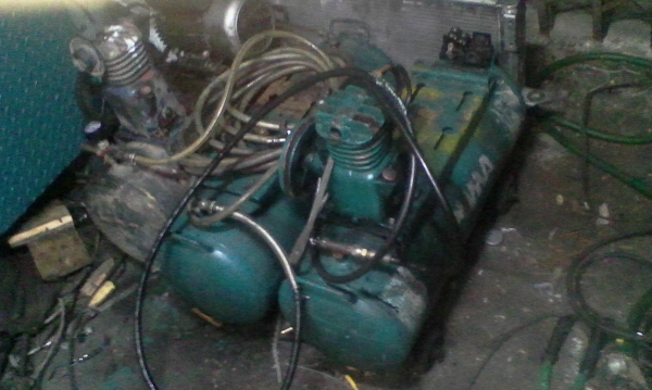 ปั้มลมถูกๆถังเล็ก36ลิตรมอเตอ์1/2แรง