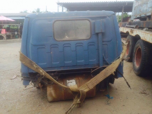 ขาย หัวรถ 6 ล้อ NKR ราคา 4500 ขาย หัวรถ 6 ล้อ NKR ราคา 4500