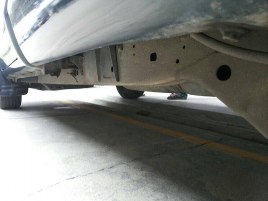 TOYOTA HILUX VIGO ปี 2005 เครื่องดีมากไม่มีเยิ้มซักหยด แชสซีสวยมาก ไม่มีสนิมซักเม็ด