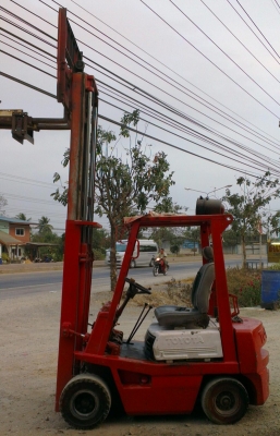 TOYOTA โฟล์คลิฟท์ ดีเซล 1.8 ตัน 3 เมตร 2 กระบอก เครื่องแน่น แรงดี นครปฐม