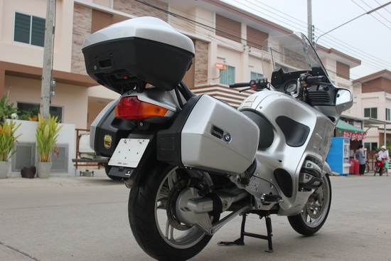 ขายBMW R1150RT ปี03 ทะเบียน พร้อมโอน กระเป๋า3ใบ.ABS.ชิวไฟฟ้าใช้งานได้ปกติ