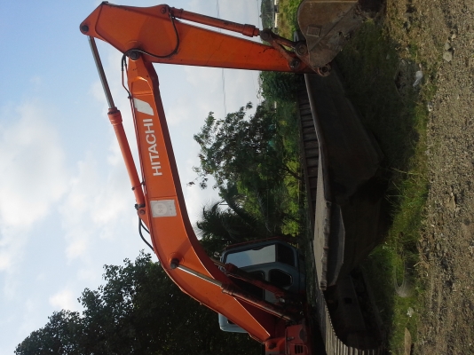 ขายด่วน EX200-3 รถใหญ่เกินงาน คนขับไม่มี เบื่อขายดีกว่า