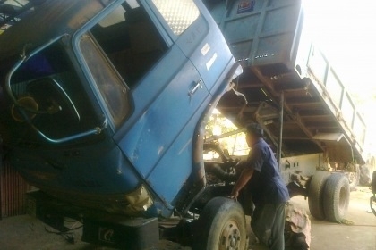 HINO FD 168 HP EH100 หกล้อดั๊มพ์ ช่วงล่างใหญ่คัชซีสวยมาก เครื่องแห้งแรงดีไม่เยิ้ม หัวเก๋งไม่ผุภายในคอนโซลครบพร้อม พวงมาลัยเพาเวอร์ กระบะดั๊มพ์เหล็ก 6 ตันยาว 3.60 เมตร ยาง 8.25 ขอบ 16 สภาพดีพร้อมบรรทุกพร้อมใช้งานได้เลย ราคาต่อรองได้ครับ HINO FD 168 HP EH100 หกล้อดั๊มพ์ ช่วงล่างใหญ่คัชซีสวยมาก เครื่องแห้งแรงดีไม่เยิ้ม หัวเก๋งไม่ผุภายในคอนโซลครบพร้อม พวงมาลัยเพาเวอร์ กระบะดั๊มพ์เหล็ก 6 ตันยาว 3.60 เมตร ยาง 8.25 ขอบ 16 สภาพดีพร้อมบรรทุกพร้อมใช้งานได้เลย ราคาต่อรองได้ครับ