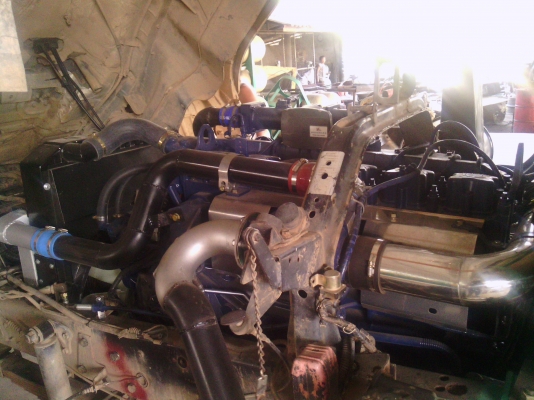 เครืองยนต์ ngv ใหม่ 240และ330 แรงม้า