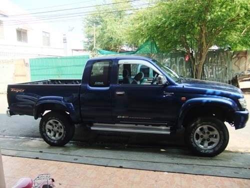 TOYOTA TIGER CAB 4WD เครื่องยนต์ 2.5 ไฟฟ้า ปี 2002