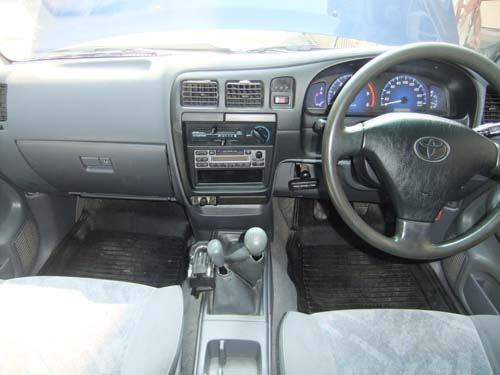 TOYOTA TIGER CAB 4WD เครื่องยนต์ 2.5 ไฟฟ้า ปี 2002