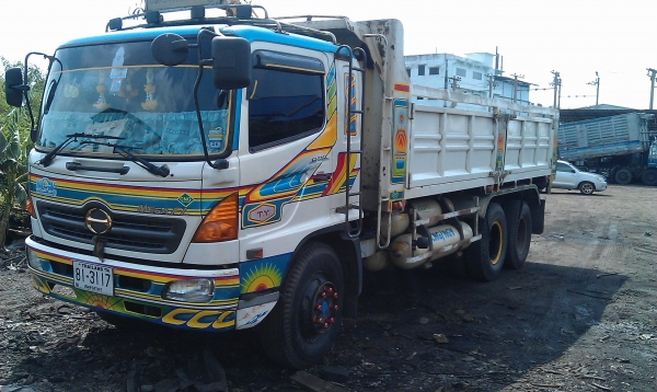 ขายรถ10ล้อดั๊ม1เพลาเครื่อง260แรง พร้อมใช้งาน