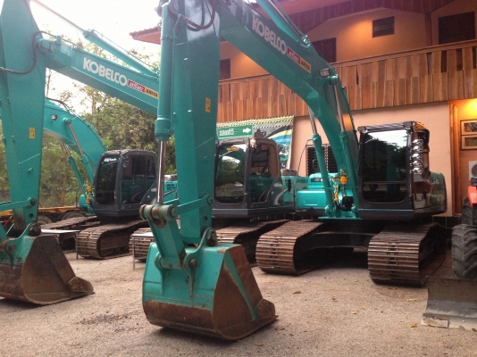 ขายรถแบ็คโค KOBELCO SUPER MARK8 YN-12