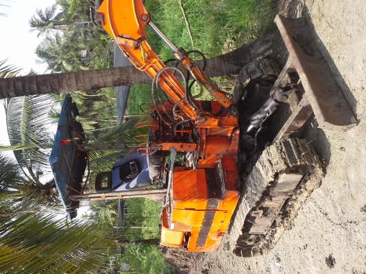 ขาย KuBuTa KH30 เก่าญี่ปุ่น  ชื้อมาโกยดินในท้องร่องสวน เสร็จงานเลยขาย