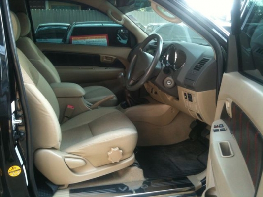 Toyota prerunner 2ประตู 2.5G 2010 Toyota prerunner 2ประตู 2.5G 2010