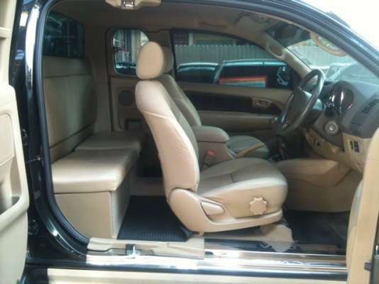 Toyota prerunner 2ประตู 2.5G 2010 Toyota prerunner 2ประตู 2.5G 2010