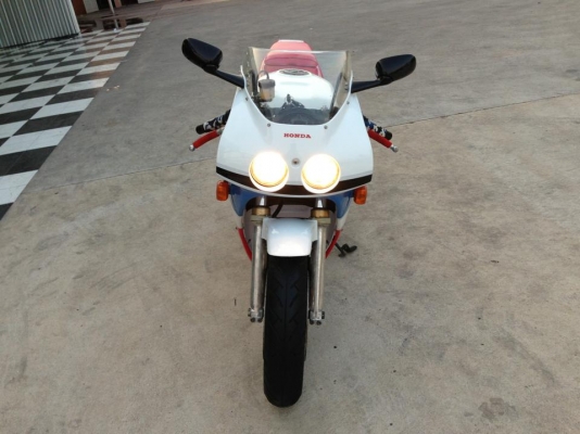 ขาย honda NC 30 Y 92 400 CC โทร 082-2169945  ราคา 59000 สวยแรงสภาพดีมากครับ