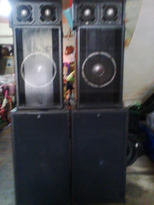 เครื่องเสียงแท่นประดิษฐ์