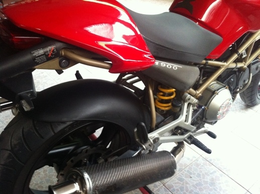 ********** ขาย DUCATI M 900 (แสนสี่ๆๆๆ) *************