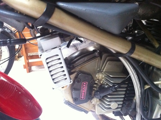 ********** ขาย DUCATI M 900 (แสนสี่ๆๆๆ) *************