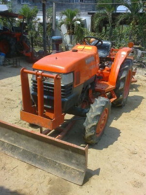 ขาย kubota l2808 4wd