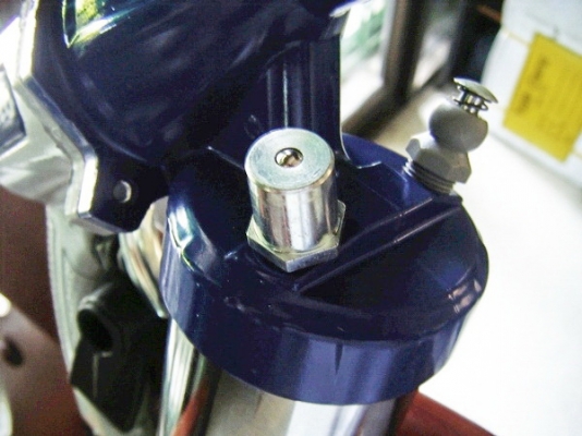 ขาย-ปืนอัดจารบีใช้ลม ดีกว่า สดวก รวดเร็วไม่เสียเวลา เหมือนเป็นอู่ซ่อมบำรุงรักษา ศูนย์เปลี่ยนถ่ายน้ำมันเครื่อง-เกียร์