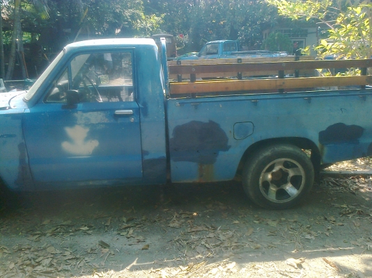 ขายมาสด้า b1600