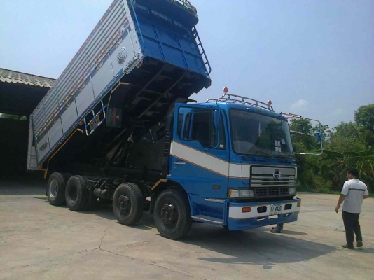 ขายเปอร์เฟีย 10 ล้อ ดั๊ม เครื่อง p11 ปี 48 ราคา 2,080,000 บาท