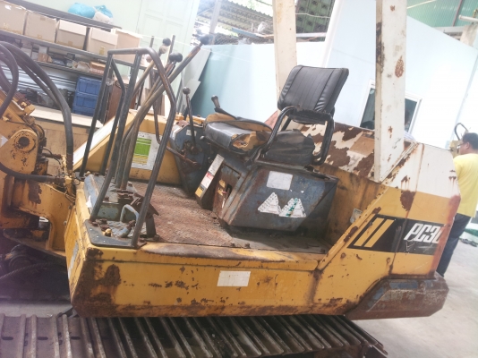 ขายรถขุดเล็ก PC30-3 รถนอกนำเข้า เอกสารใบแจ้งจำหน่าย ขายรถขุดเล็ก PC30-3 รถนอกนำเข้า เอกสารใบแจ้งจำหน่าย