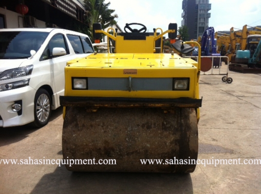 รถบด SAKAI รุ่น SW500 บจก.สหสินอีควิปเม้นท์ โทร.081-5851880, 02-5168100-1 www.sahasinequipment.com