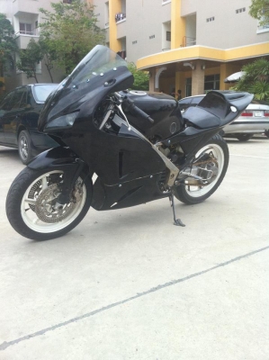 Re: VFR400 มีเล่มทะเบียน  52000 ลดเหลือ 48000 ลดได้อีก ต่อมาเลย