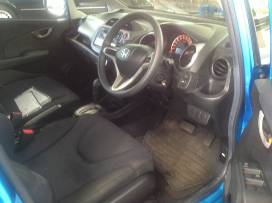 รถสวย สภาพดี พร้อมใช้งาน รถสวย สภาพดี พร้อมใช้งาน