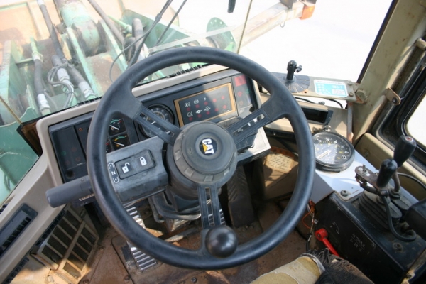 ขาย รถตัก CATERPILLAR 928F เก่าญี่ปุ่น สวยๆ 1,650,000  TEL : 087-0339334 (อ็อฟ)