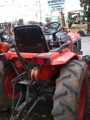 KUBOTA B2410
