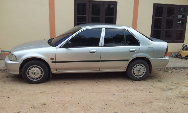 ขอขายเก๋งบ้างครับ รถบ้าน Honda city ปี 40 เดิมๆๆ บางๆๆ