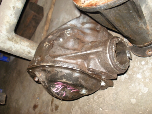 ขายเฟืองท้าย nissan frontier ครับ