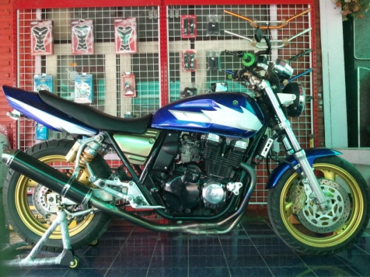 ธารนนทบุรี//รับซื้อขายแลกเปลี่ยน รถมอไซค์ทุกประเภทค่ะ ราคาเป็นกันเอง