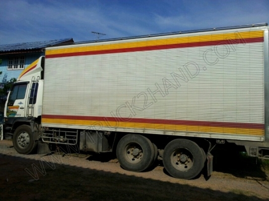 รถบรรทุก 10 ล้อตู้เย็น ยี่ห้อ HINO รุ่น FL1JNLA